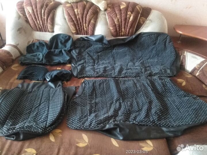 Чехлы на сиденья и подголовники