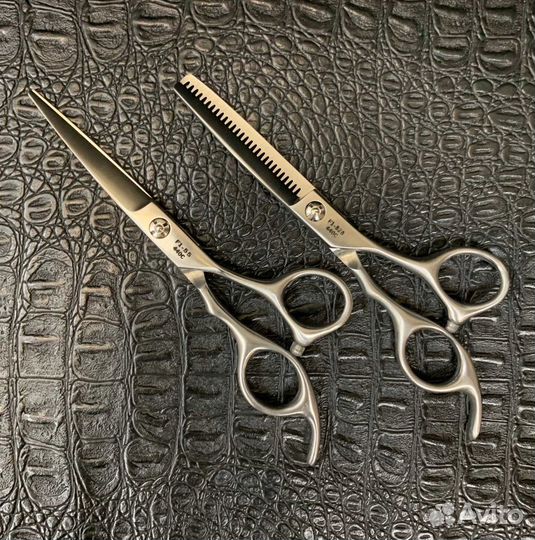 Ножницы парикмахерские, прямые или филировочные