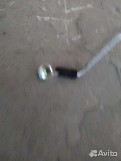 Трубки кондиционера на Mitsubishi Pajero 4 3.2L