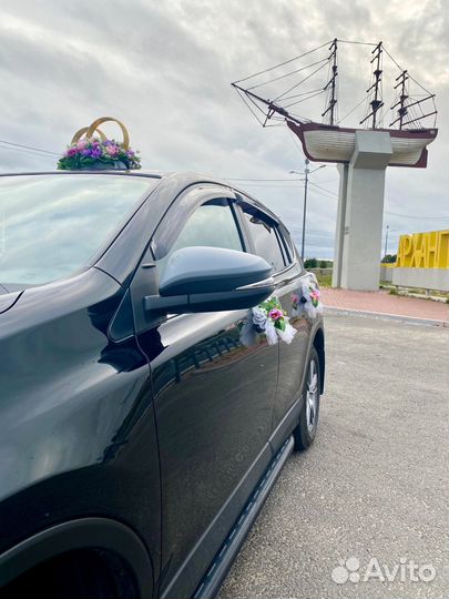 Аренда свадебных украшений для авто