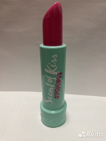 Armand basi scent of kiss