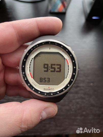 Suunto D9