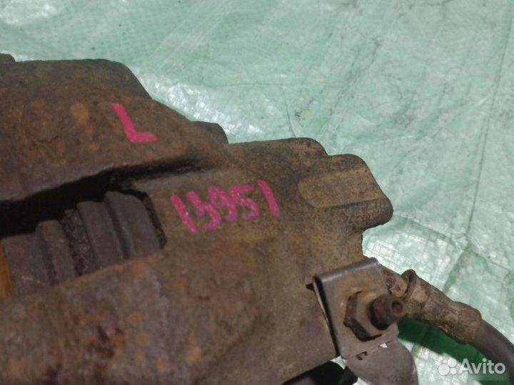 Суппорт передний левый Ford Mondeo 2 лифтбек 1.8I