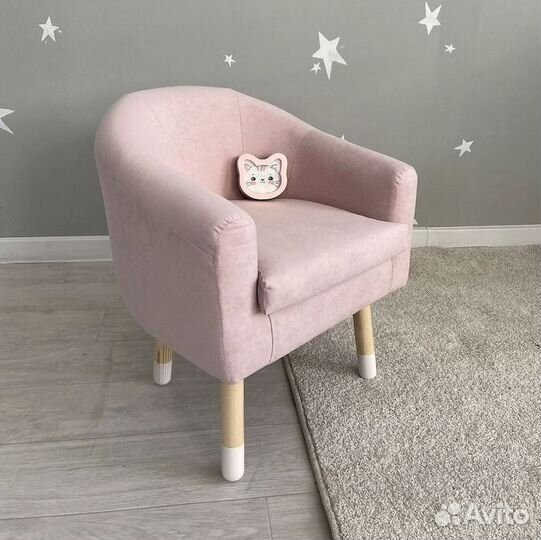 Детское кресло новое