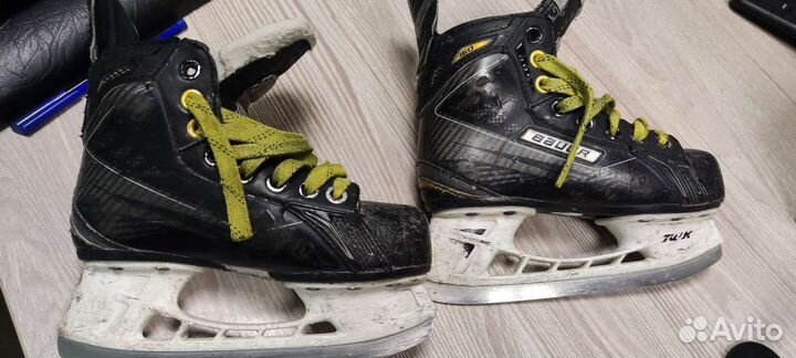 Хоккейные коньки bauer