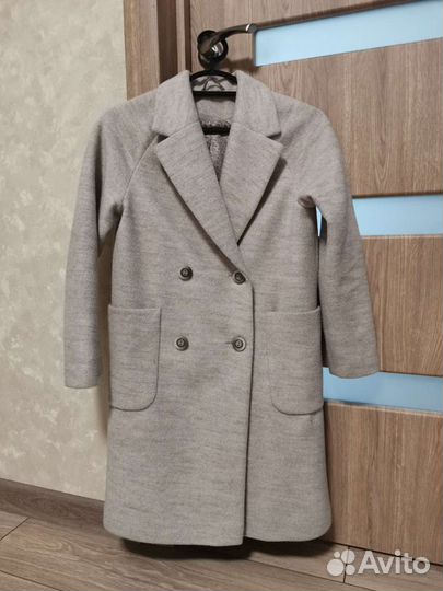 Пальто для девочки 146