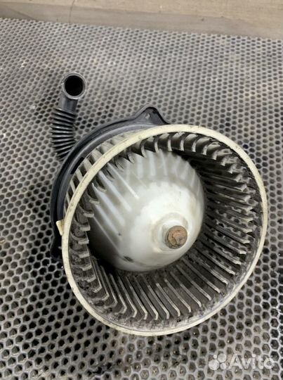 Моторчик печки Hyundai County 2012 Каунти