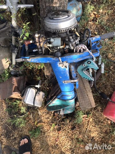 Лодочный мотор