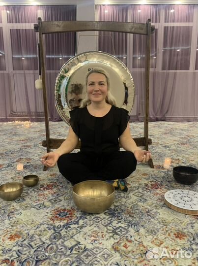 Массаж тибетской поющей чашей