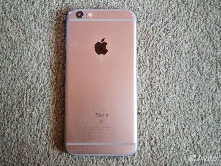 Телефон iPhone 6s