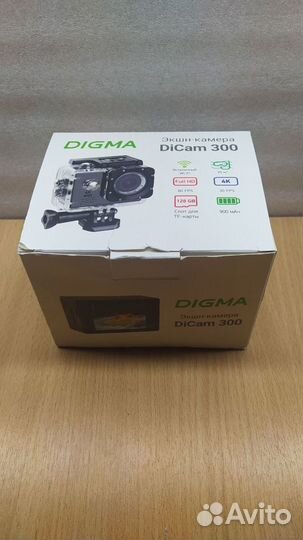 Экшн камера Digma Dicam 300