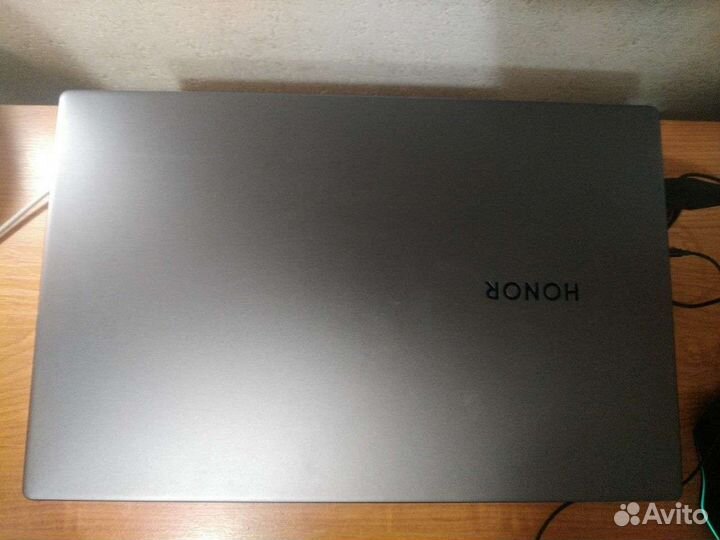 Ноутбук Honor magicbook 15