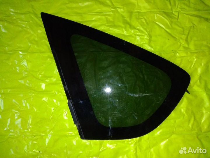 Стекло кузова левое Subaru Impreza GH3 2007-2011г