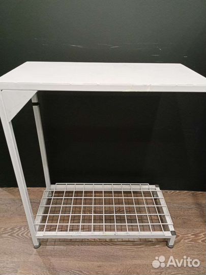 Столик для тату