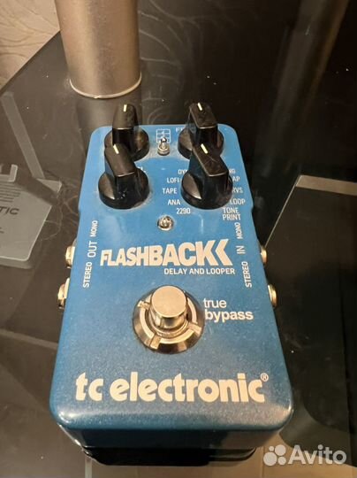 Гитарная педаль TC electronic flashback