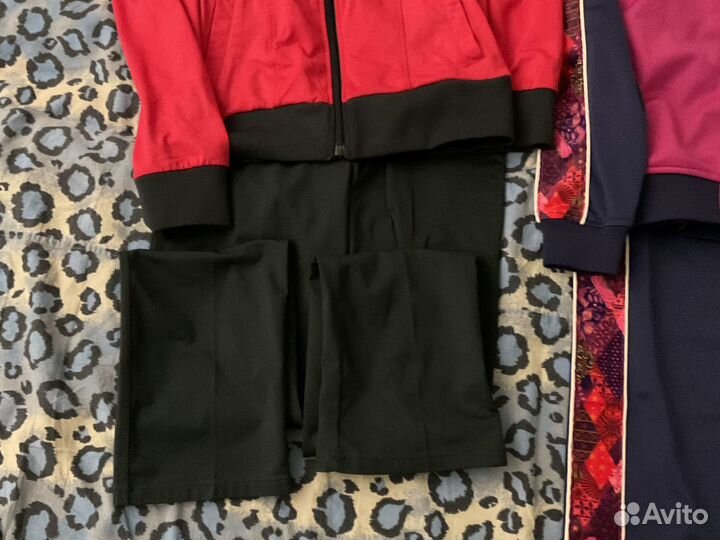 Спортивный костюм