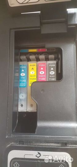 Цветной принтер Epson