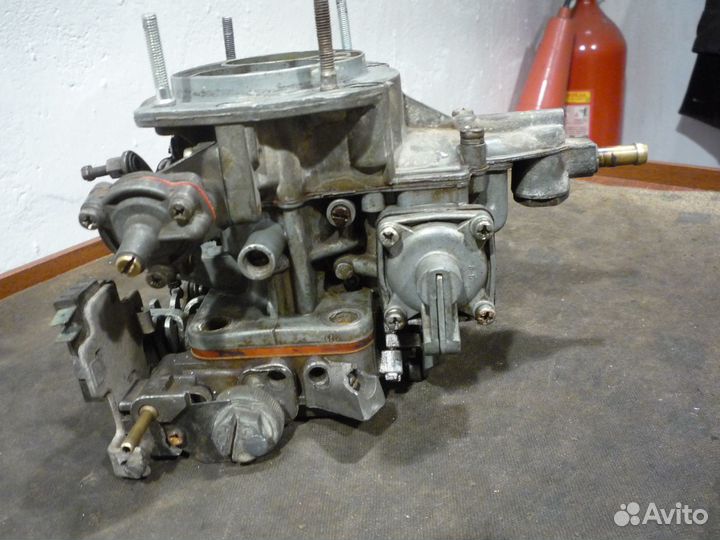 Карбюратор для автомобиля ваз