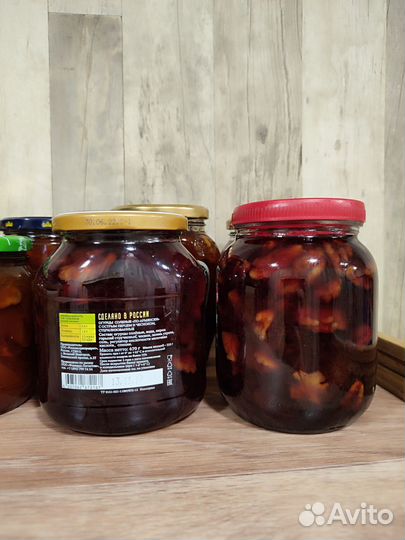 Варенье из слив и абрикосов с грецким орехом