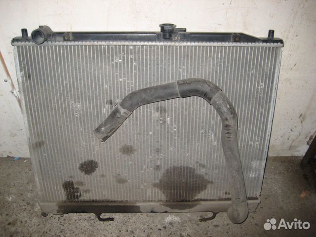 Радиатор охлаждения Митсубиси паджеро 3
