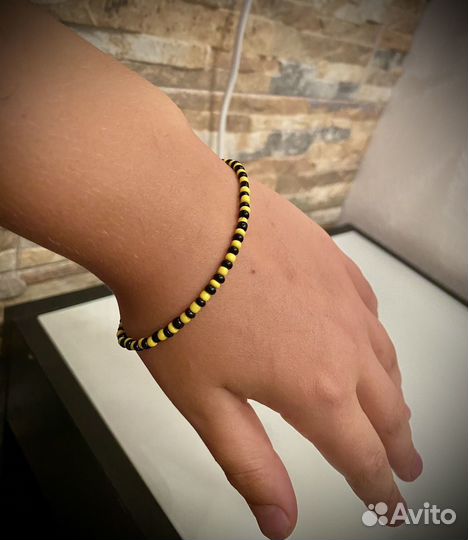 Браслет из бисера