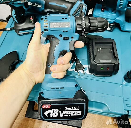 Аккумуляторный набор makita 4 в 1 (безщеточный)