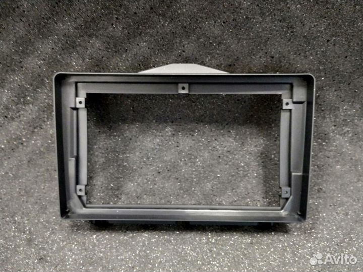 Переходная рамка LADA Granta FL 9 дюймов