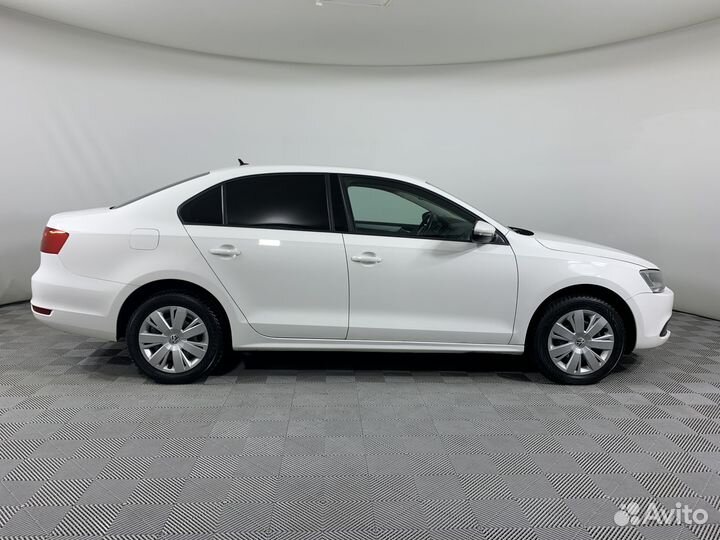 Volkswagen Jetta 1.6 AT, 2012, 216 167 км