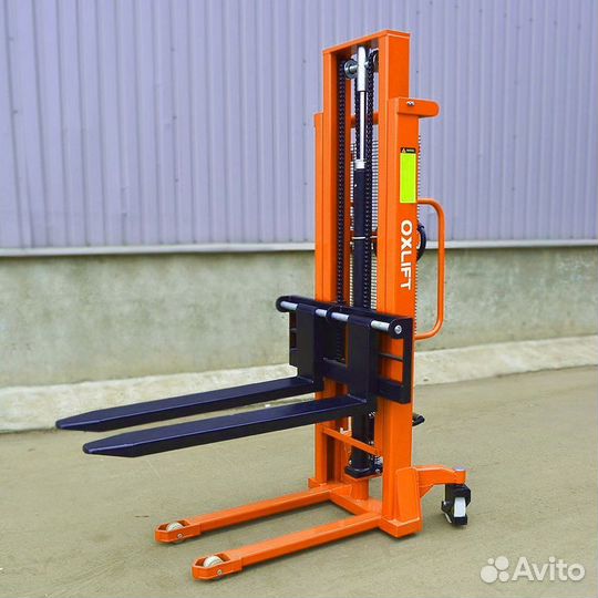 Штабелер гидравлический