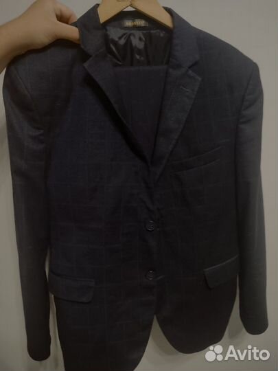 Школьый костюм на мальчика