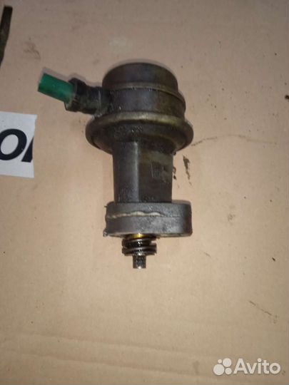 Топливный насос Mercedes w123 мерседес 123