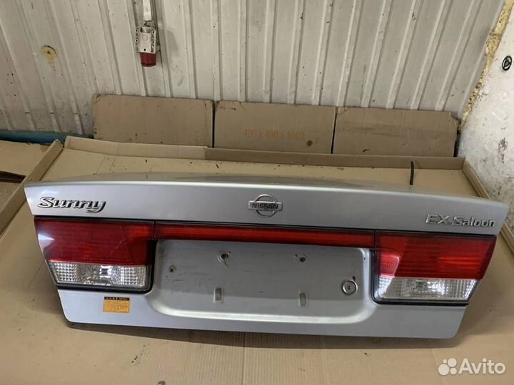Крышка багажника nissan sunny FB15