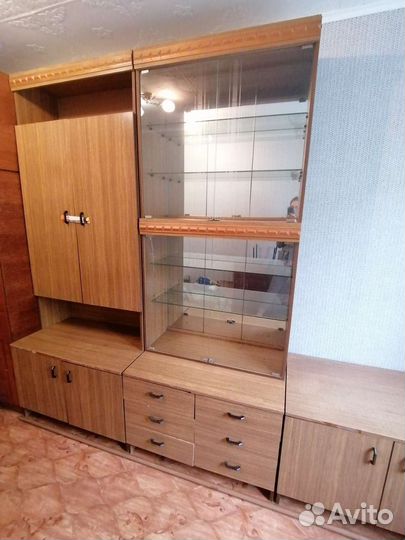 Стенка шкаф сервант