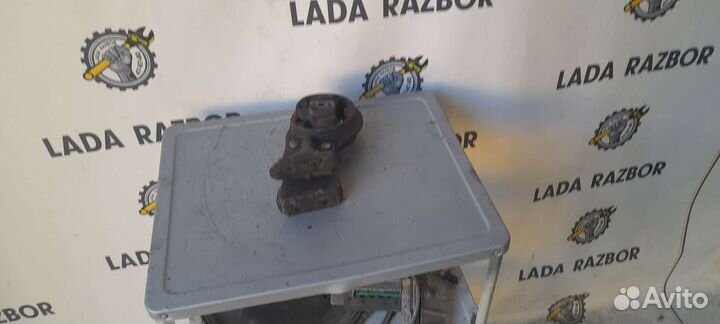 Подушка двигателя 2109