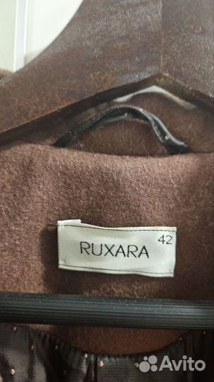 Пальто ruxara 42 демисезонное