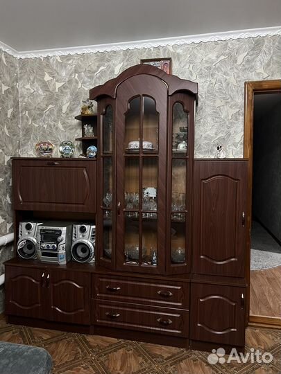 Стенка в гостиную