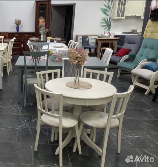 Стулья Лари