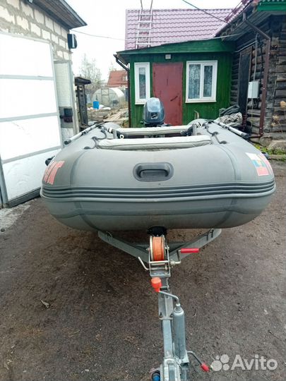 Лодка моторная+мотор+прицеп
