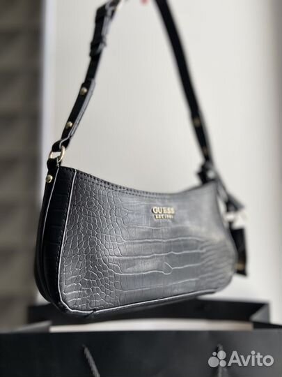 Сумка guess