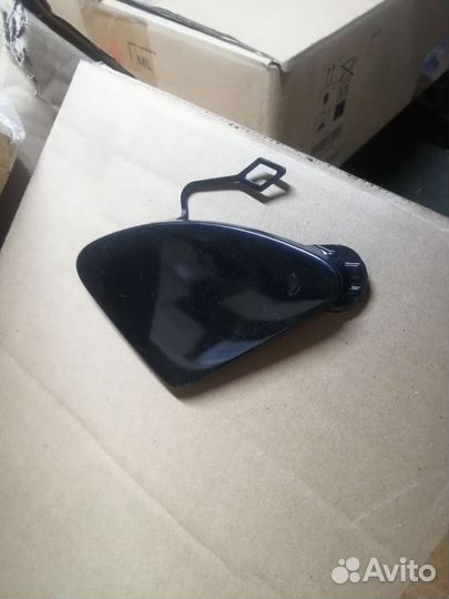 Заглушка переднего бампера BMW 3er F30 2016 год