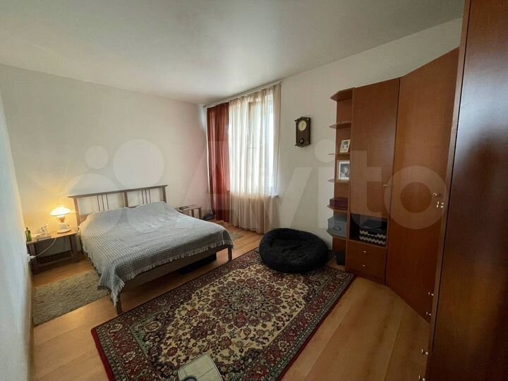 3-к. квартира, 86 м², 3/3 эт.