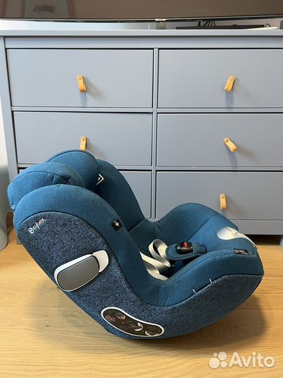 Автокресло Cybex Sirona Z i-Size + Base Z