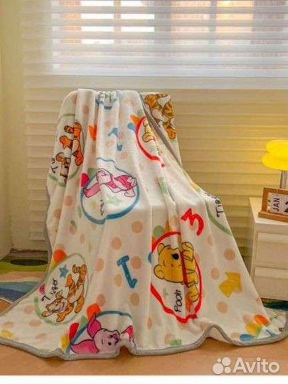 Плед флисовый новый 150 на 200 2 шт