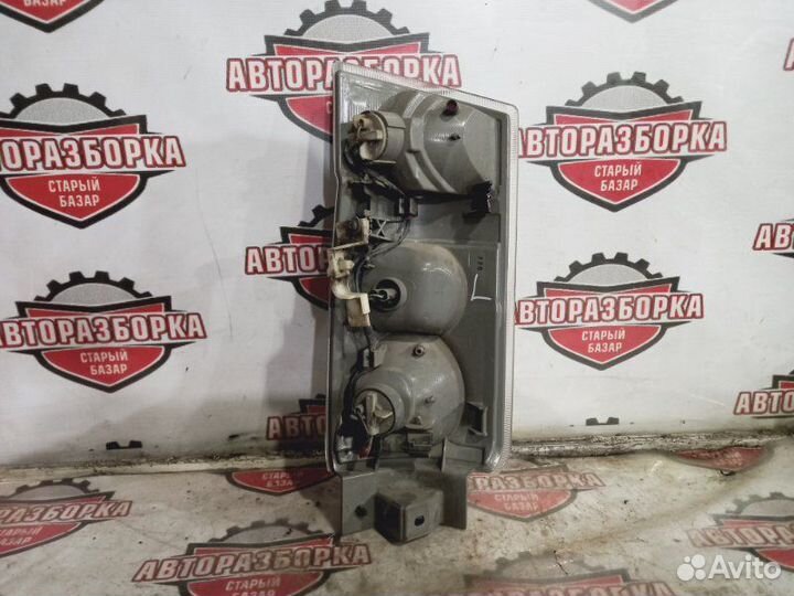 Габарит передний левый Mazda Titan LJR85 4JJ1 2007