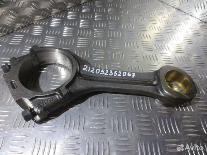 Шатун Mercedes-Benz A4570300120