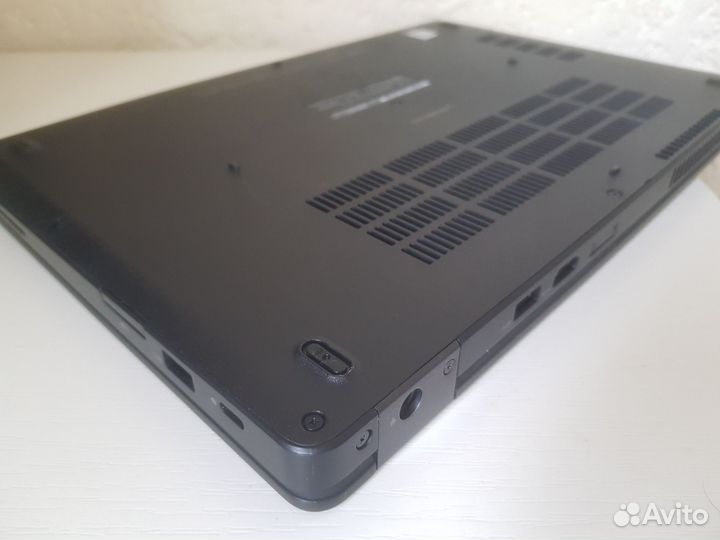 Dell 5480 i5 7300U/8GB/SSD256GB/14