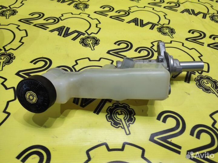 Главный тормозной цилиндр Toyota Camry ACV40