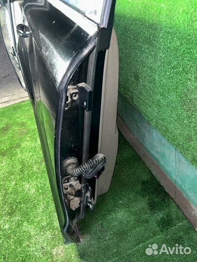 Дверь боковая задняя правая Audi Q7 4LB BAR 2008