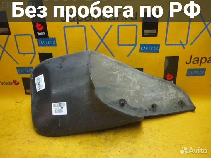 Брызговик Toyota Hilux surf RZN185W (Заднее Правое)