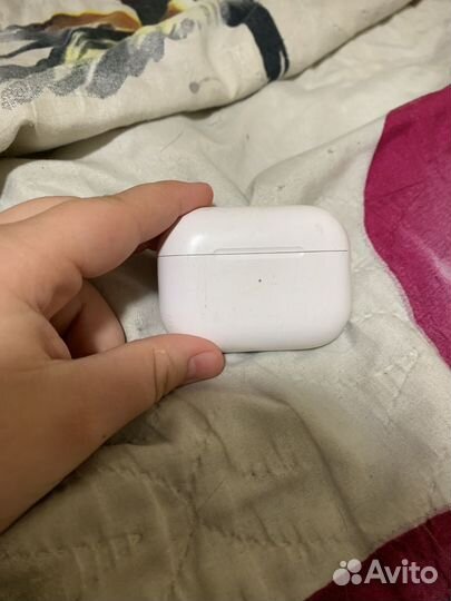 Без проводные наушники бу аир подс но только кейс